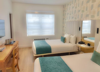 Classic Room, 2 Double Beds