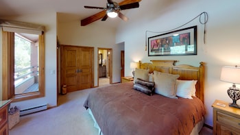 Condo, 3 Bedrooms (Platinum, with Loft)