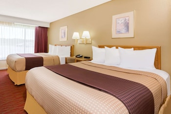 Room, 2 Queen Beds, Non Smoking