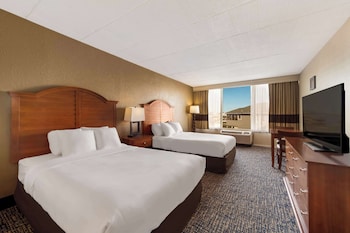 Standard Room, 2 Double Beds, Non Smoking