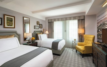 Room, 2 Double Beds, Accessible (Communications, Roll-In Shower)