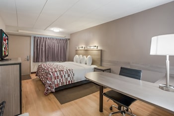 Superior Room, 1 King Bed (Smoke Free)