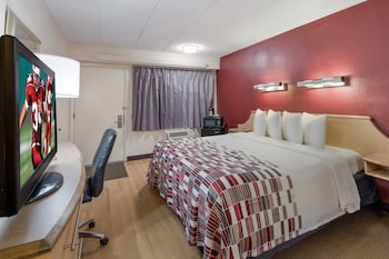 Deluxe Room, 1 King Bed, Accessible (Smoke Free)