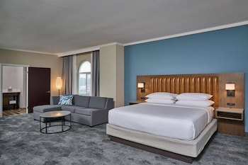 Junior Suite, 1 King Bed