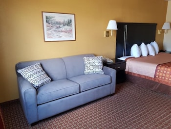 Suite, 1 King Bed with Sofa bed, Non Smoking