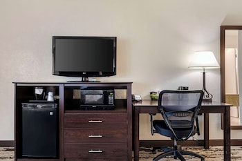 Standard Room, 2 Queen Beds, Accessible, Refrigerator & Microwave