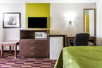 Standard Room, 1 King Bed, Smoking