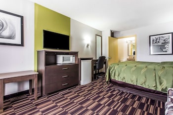 Standard Room, 1 King Bed, Smoking