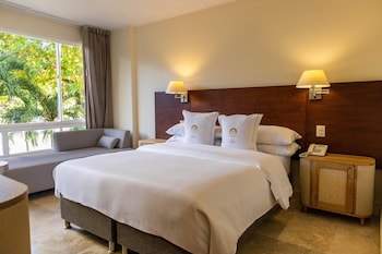 1 King Bed