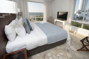 2 King Beds, 2 Bedroom Suite, Ocean View