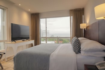 1 King Bed, 1 Queen Bed, 2 Bedroom Suite