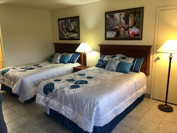 Room, 2 Double Beds, Non Smoking