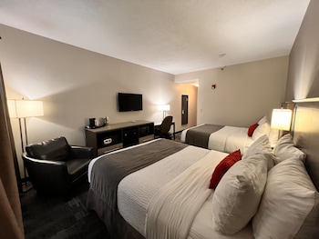 Room, 2 Queen Beds, Non Smoking