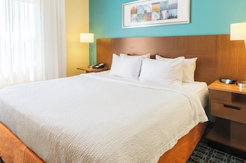 Room, 1 King Bed (Mobility/Hearing Access, Transf Shwr)