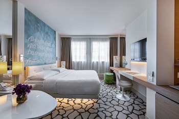 Superior Family connecting room