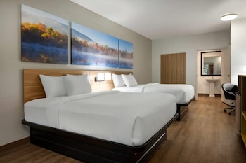 Room, 2 Queen Beds, Accessible, Non Smoking (Mobility Accessible)