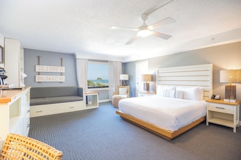 King Jr. Suite