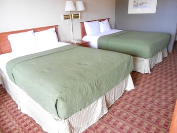 Standard Room, 2 Queen Beds