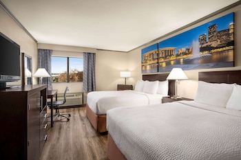 Room, 2 Queen Beds, Non Smoking