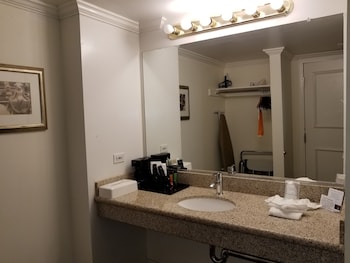 Room, 1 King Bed, Accessible, Non Smoking