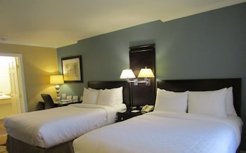 Standard Room, 2 Double Beds, Non Smoking