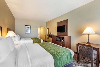 Standard Room, 2 Queen Beds, Non Smoking