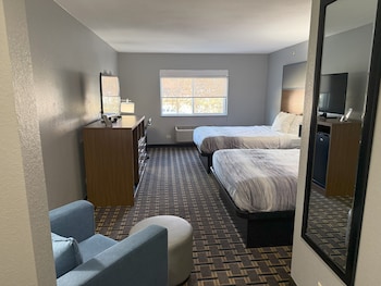 Room, 2 Queen Beds, Non Smoking