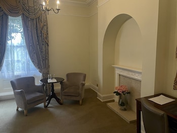 Superior Suite, 1 King Bed