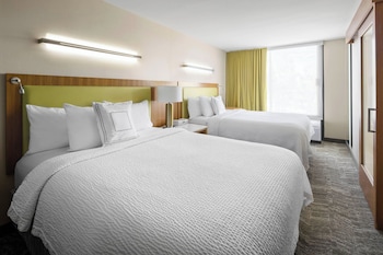 Suite, Multiple Beds, Hearing Accessible (Accessible Bathtub)