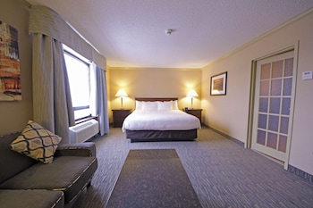 Suite, 1 King Bed, Non Smoking, Jetted Tub