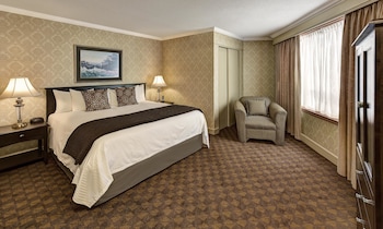 Suite, Multiple Beds, Non Smoking, Jetted Tub