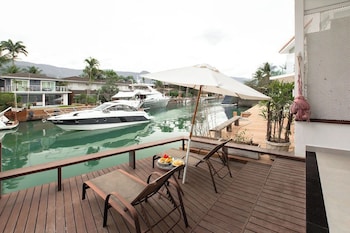 Suite (Glamour com deck privativo)