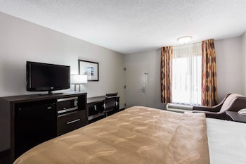 Standard Room, 1 King Bed, Smoking