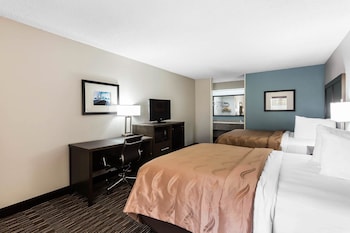 Room, 2 Queen Beds, Smoking
