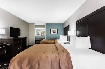 Room, 2 Queen Beds, Smoking
