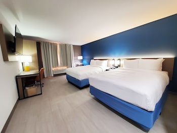 Standard Room, 2 Queen Beds, Non Smoking