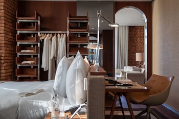 Eden Suite