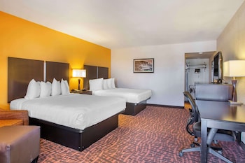 Standard Room, 2 Queen Beds, Accessible, Non Smoking