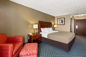 Suite, 1 King Bed, Non Smoking