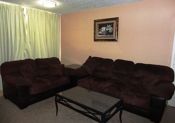 Suite, 1 King Bed, Non Smoking