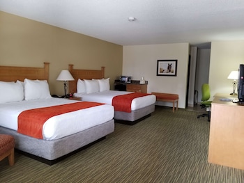 Standard Room, 2 Queen Beds, Non Smoking, Microwave