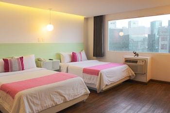 Deluxe Room, 2 Double Beds