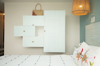 Upgrade to B Urban King Bed