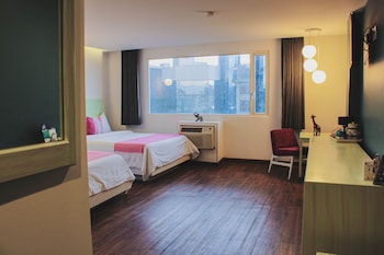 Deluxe Room, 2 Double Beds