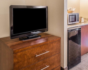 Suite, Multiple Beds, Non Smoking