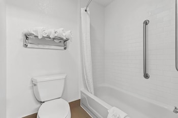 Suite, 2 Double Beds, Non Smoking