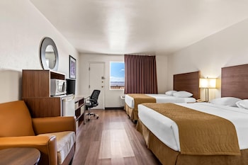 Room, 2 Queen Beds, Non Smoking