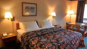 Room, 1 King Bed, Non Smoking