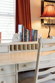 Cottage 4