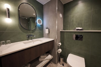 Standard Room, 1 Double Bed, Garden View